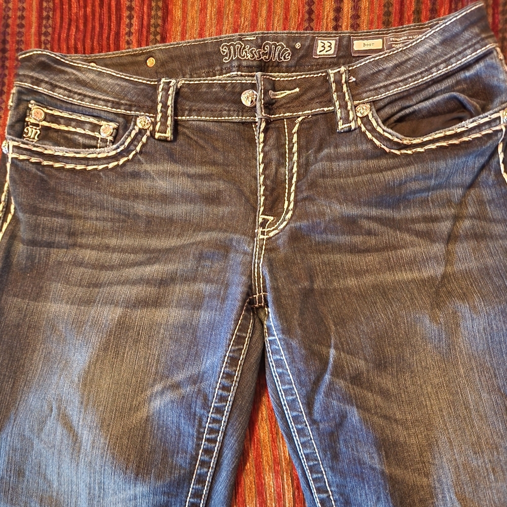 Jeans - Picture 2 of 3